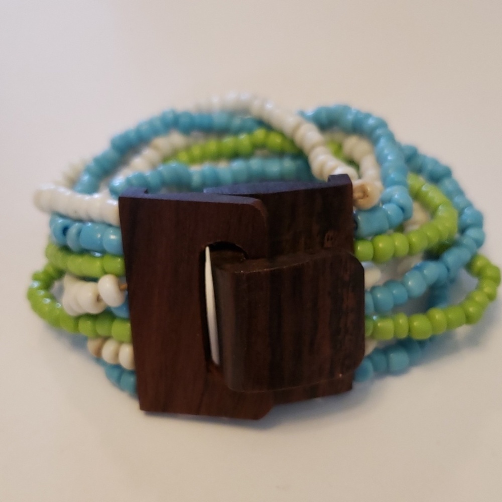 Beaded bracelet